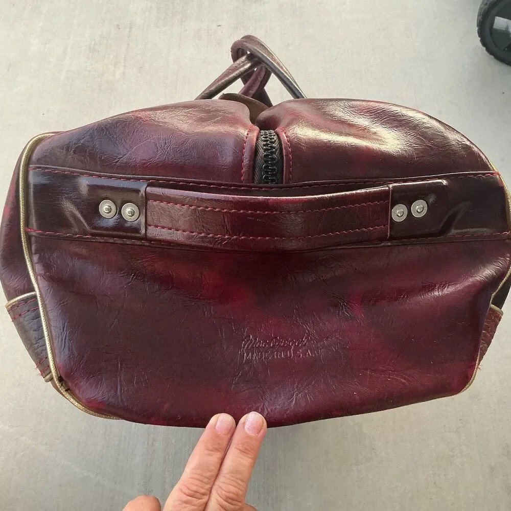 Vintage MacGregor USA Burgundy Sports Duffel Travel Bag Talon Zipper 24” Retro